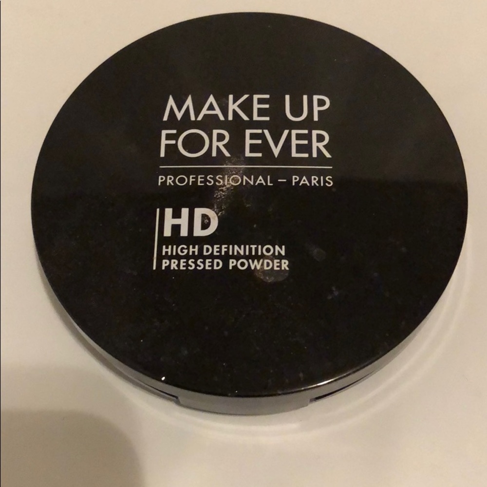 Makeup forever pressed powder